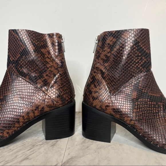 New! Treasure and Bond Farrah Studded Snakeskin Faux Leather Bootie 5 1/2 - Picture 7 of 16